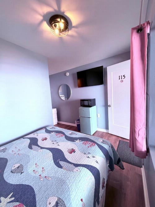 Twilight Motel - image 29