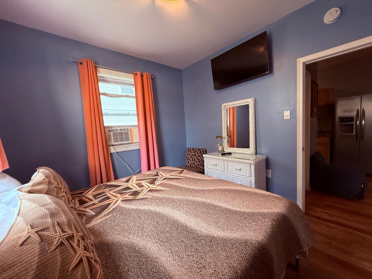 Twilight Motel - image 3