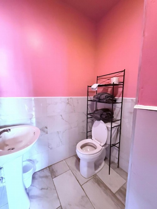 Twilight Motel - image 5