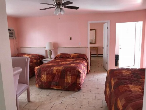 El Ray Motel - image 10