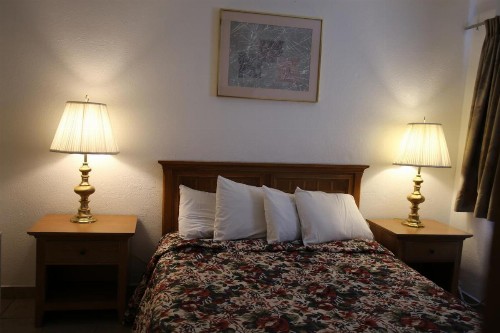 El Ray Motel - image 27