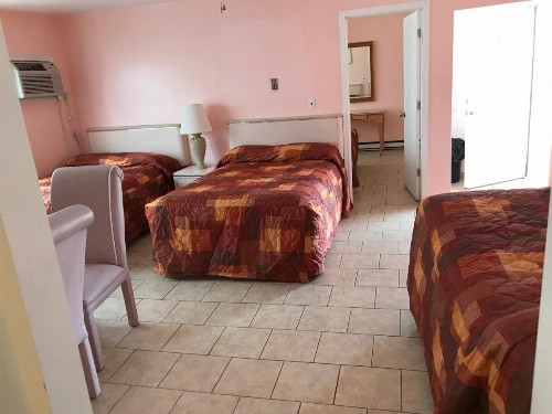 El Ray Motel - image 6