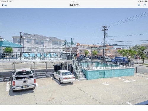 Surfcomber Motel - image 18