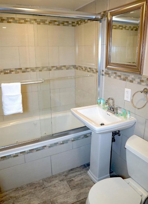 Beachside Resort - image 26