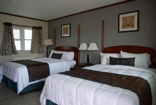 Beachside Resort - image 36