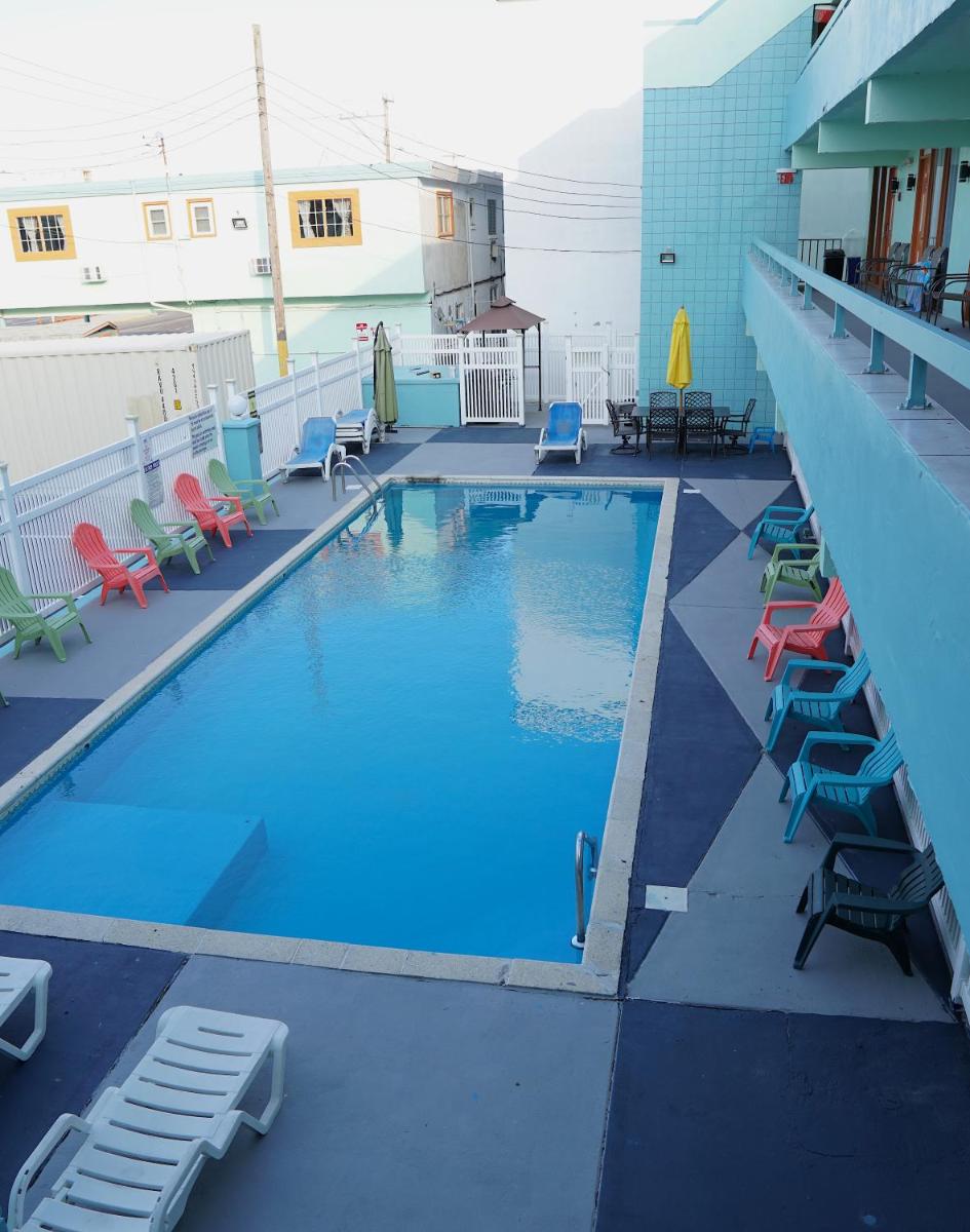 Beachside Resort - image 5