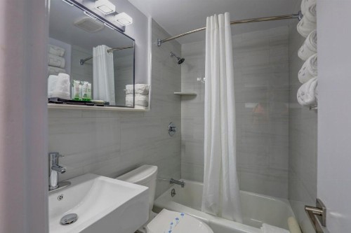 Le Voyageur - a Red Collection Hotel - image 24