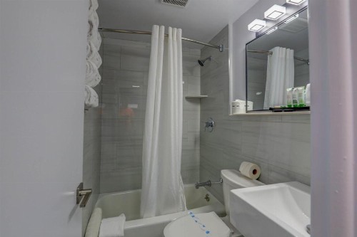 Le Voyageur - a Red Collection Hotel - image 9