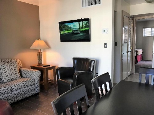 Ala Moana Motel & Suites - image 12