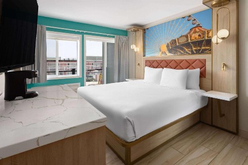 Binns Motor Inn - image 23