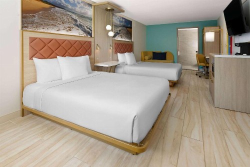 Binns Motor Inn - image 30