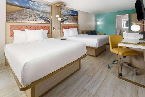 Binns Motor Inn - image 45