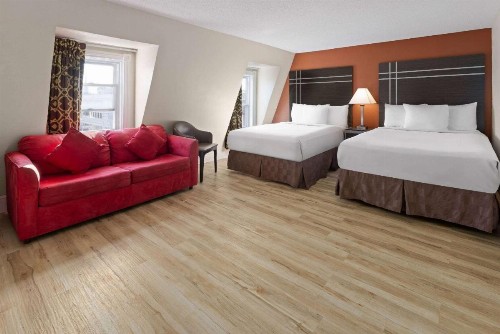 Wildwood Inn - image 16