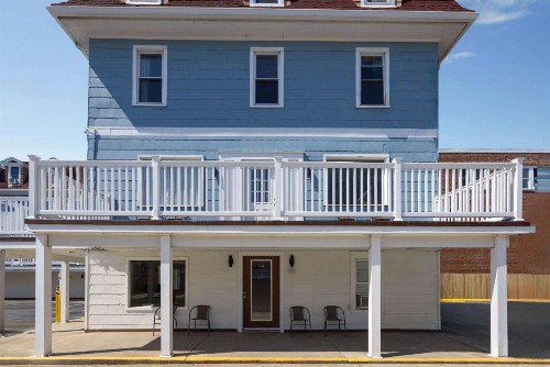 Wildwood Inn - image 2