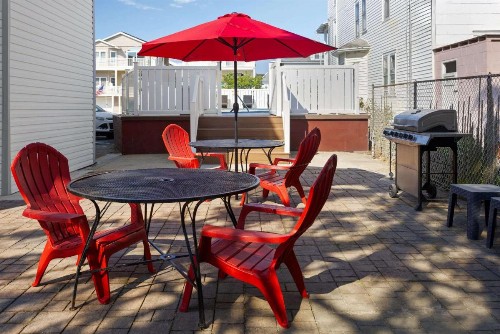 Wildwood Inn - image 32
