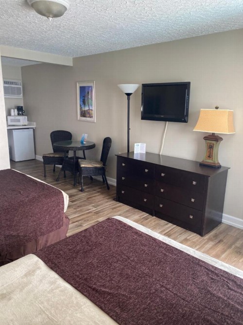 Sea-N-Sun Resort Motel - image 3