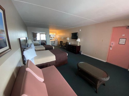 Sea-N-Sun Resort Motel - image 7