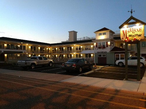 Marlane Motel - image 33