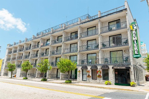 Premiere Motel - image 10