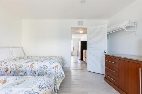 Premiere Motel - image 16