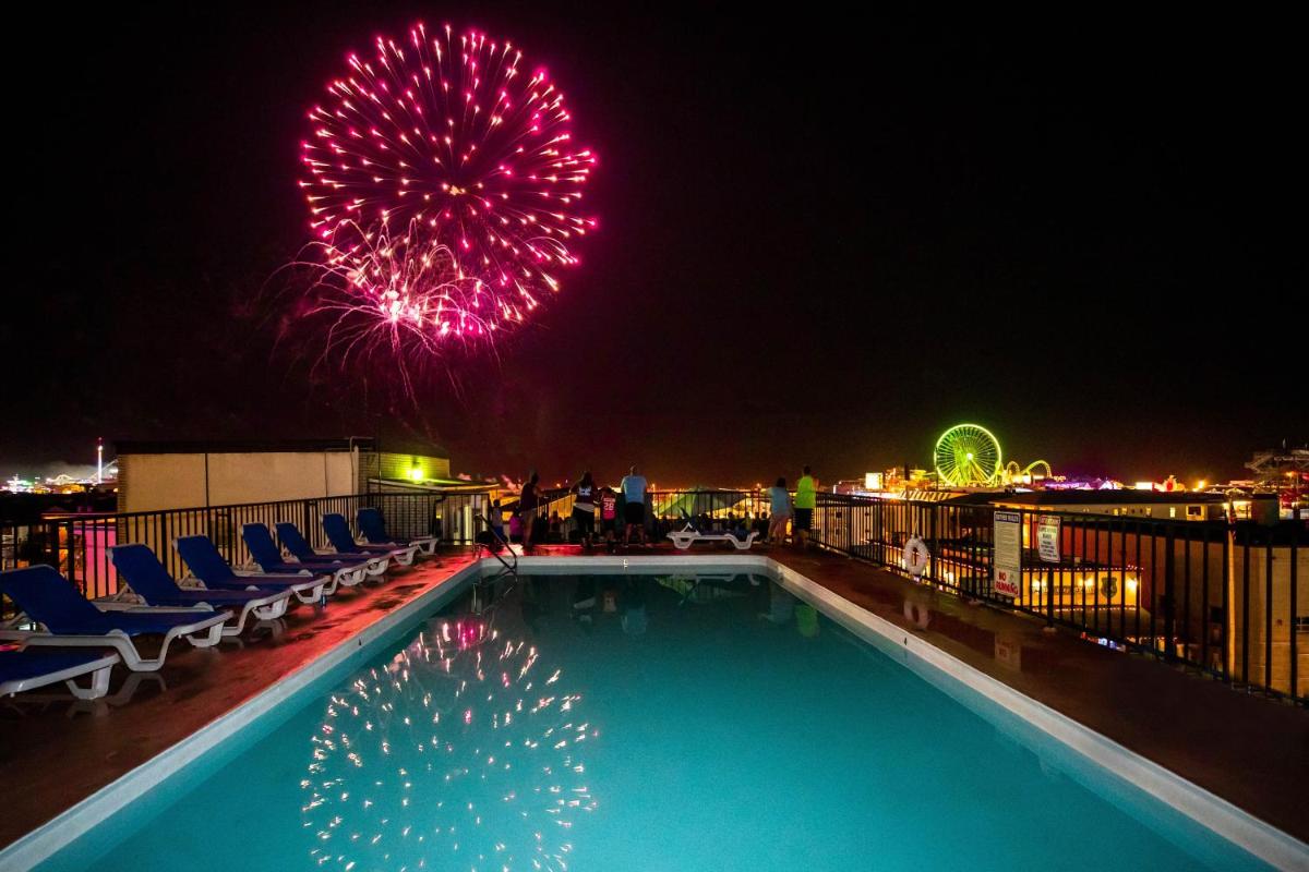 Premiere Motel - image 2