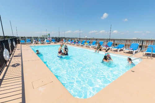 Premiere Motel - image 3