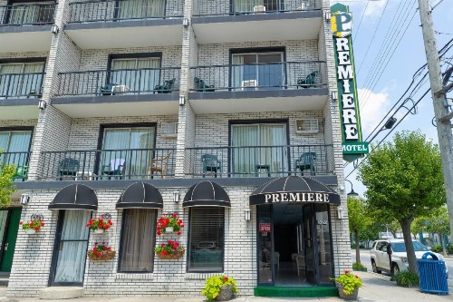 Premiere Motel - image 9