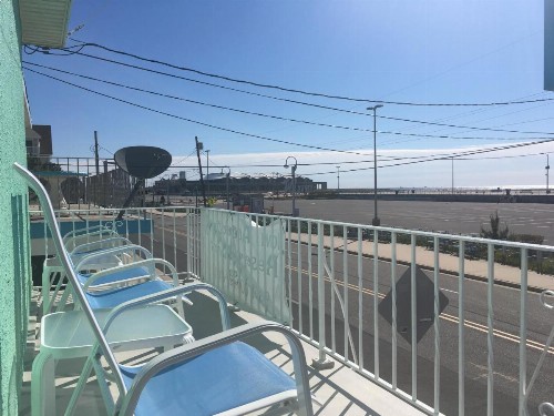 Rus Mar Motel - image 10
