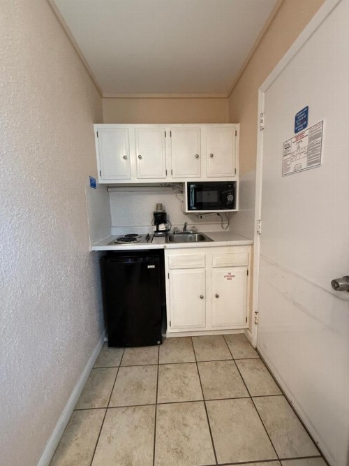 Rus Mar Motel - image 14