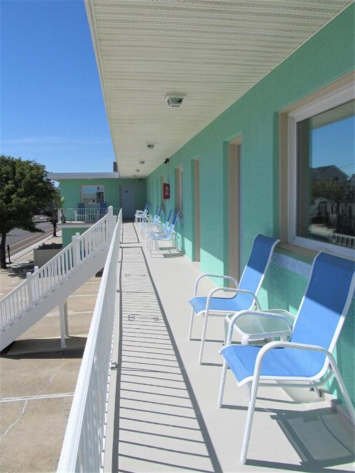 Rus Mar Motel - image 18