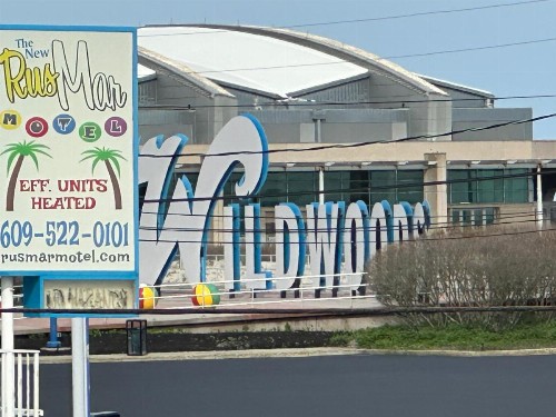 Rus Mar Motel - image 2