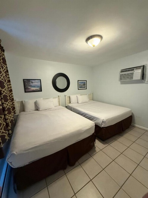 Rus Mar Motel - image 26
