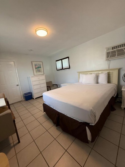 Rus Mar Motel - image 27