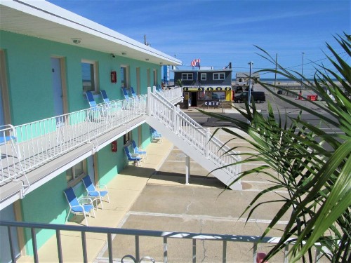 Rus Mar Motel - image 31