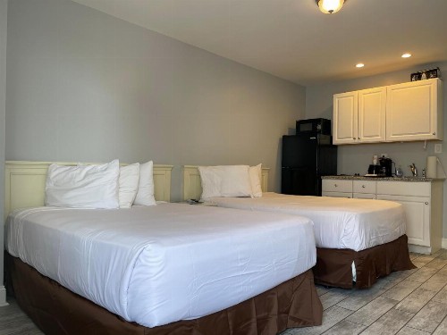 Rio Motel and Suites - image 35