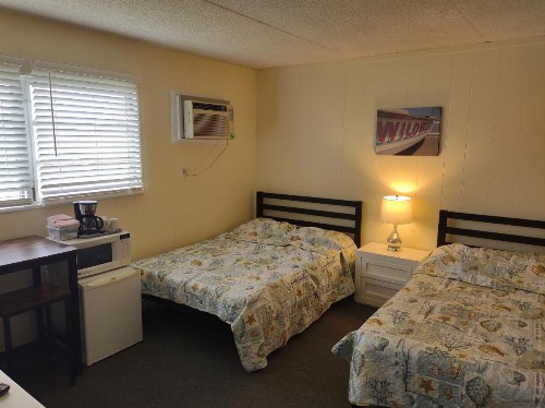 Pilgrim's Pride Motel - image 14
