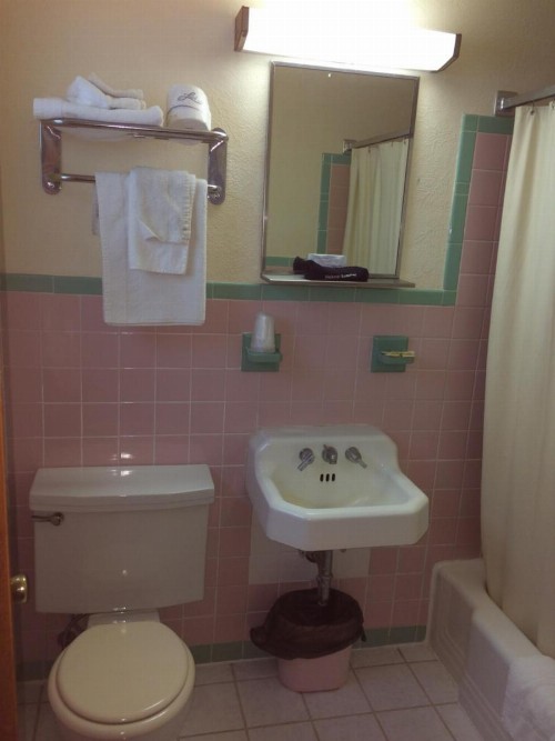 Crystal Sands Motel - image 30