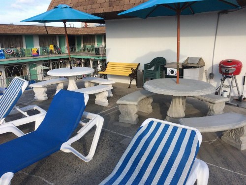 Crystal Sands Motel - image 42