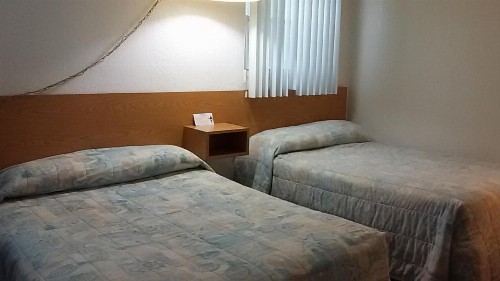 Tide Winds Motel - image 49