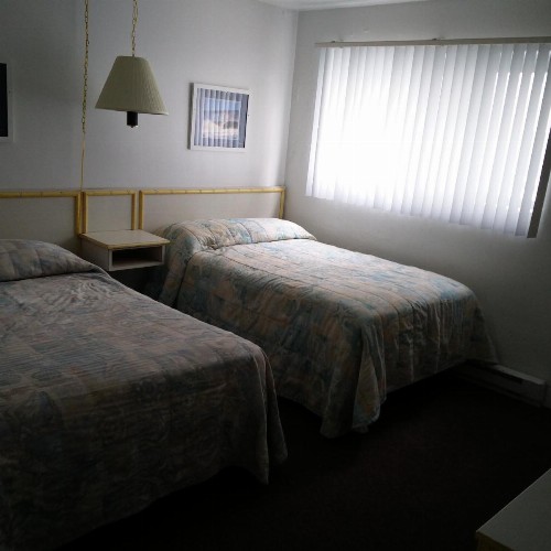 Tide Winds Motel - image 6
