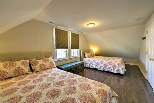 Charming Wildwood Hideaway with Private Pool and Deck! - image 7