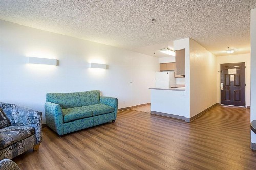 Motel 6-Williams AZ - West - Grand Canyon - image 10