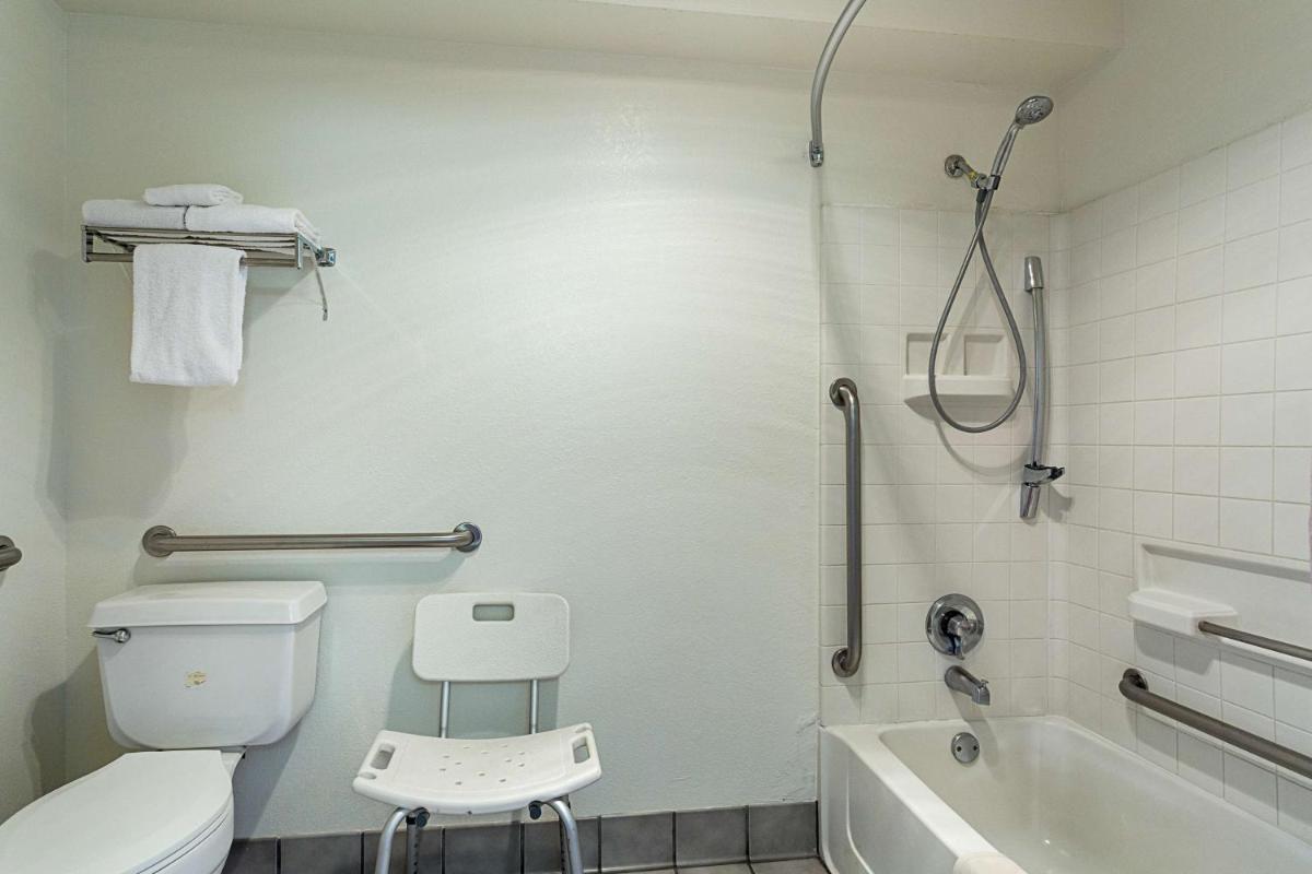 Motel 6-Williams AZ - West - Grand Canyon - image 6