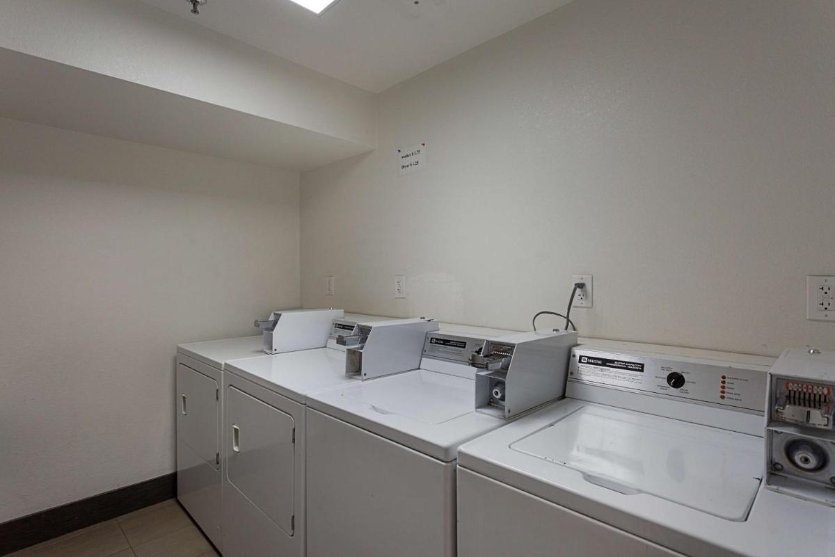 Motel 6-Williams AZ - West - Grand Canyon - image 7
