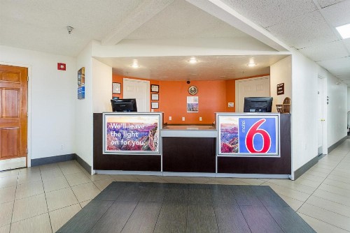 Motel 6-Williams AZ - West - Grand Canyon - image 9