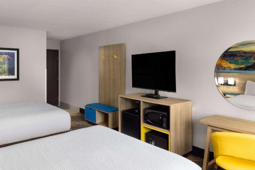 Days Inn by Wyndham Williams - image 24