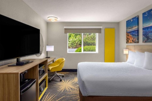 Days Inn by Wyndham Williams - image 27