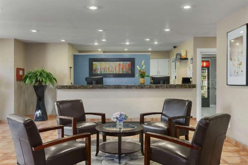 Days Inn by Wyndham Williams - image 8