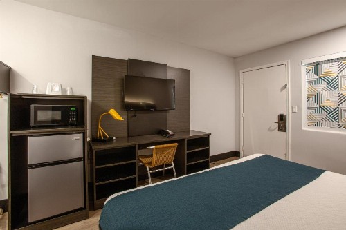 Budget Host Inn Williams - image 10