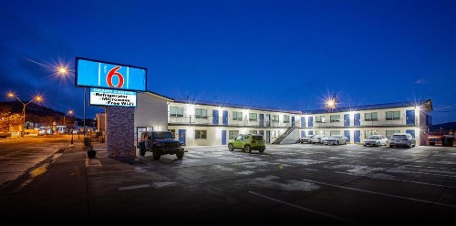 Budget Host Inn Williams - image 21